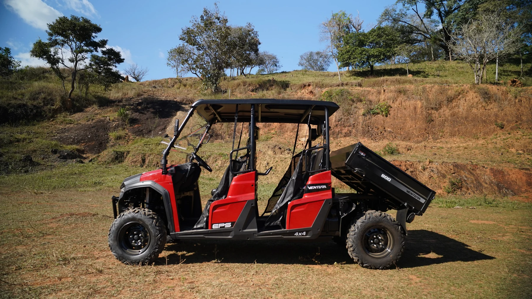 LH 800 Gasolina em vista principal